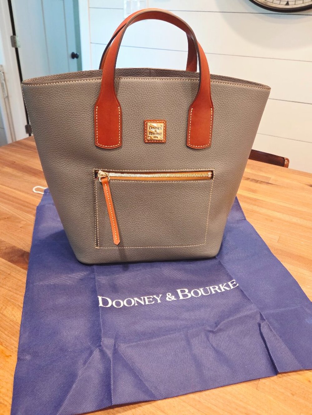 Dooney & Bourke Leather Tote
